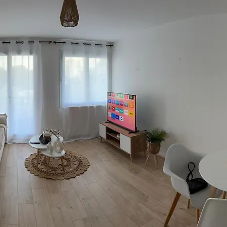 F2 Cosy Entre Et Paris * شو سور مارن